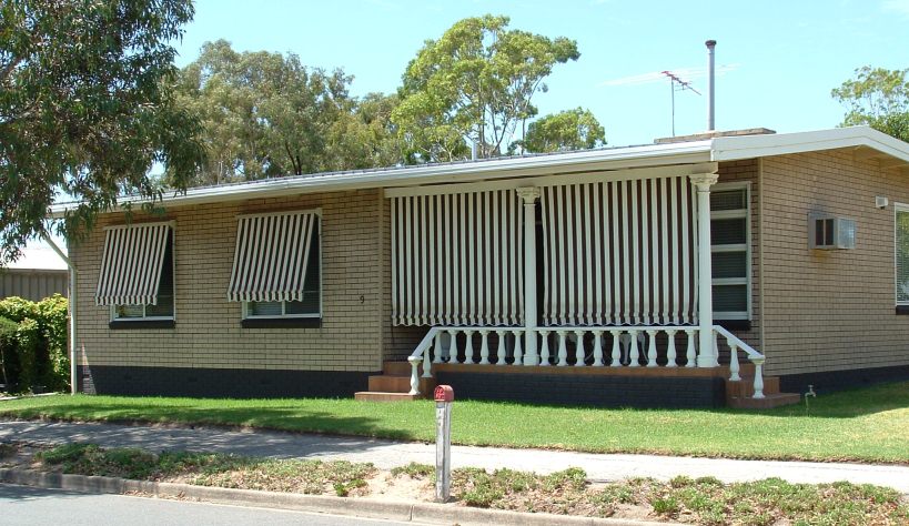 Sar Major Verandah Blinds